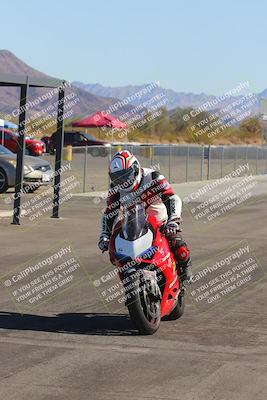 media/Mar-24-2025-Moto Forza (Mon) [[57ce5c5cff]]/Around the Pits/